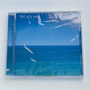 CD Fiel A La Vega - Tres